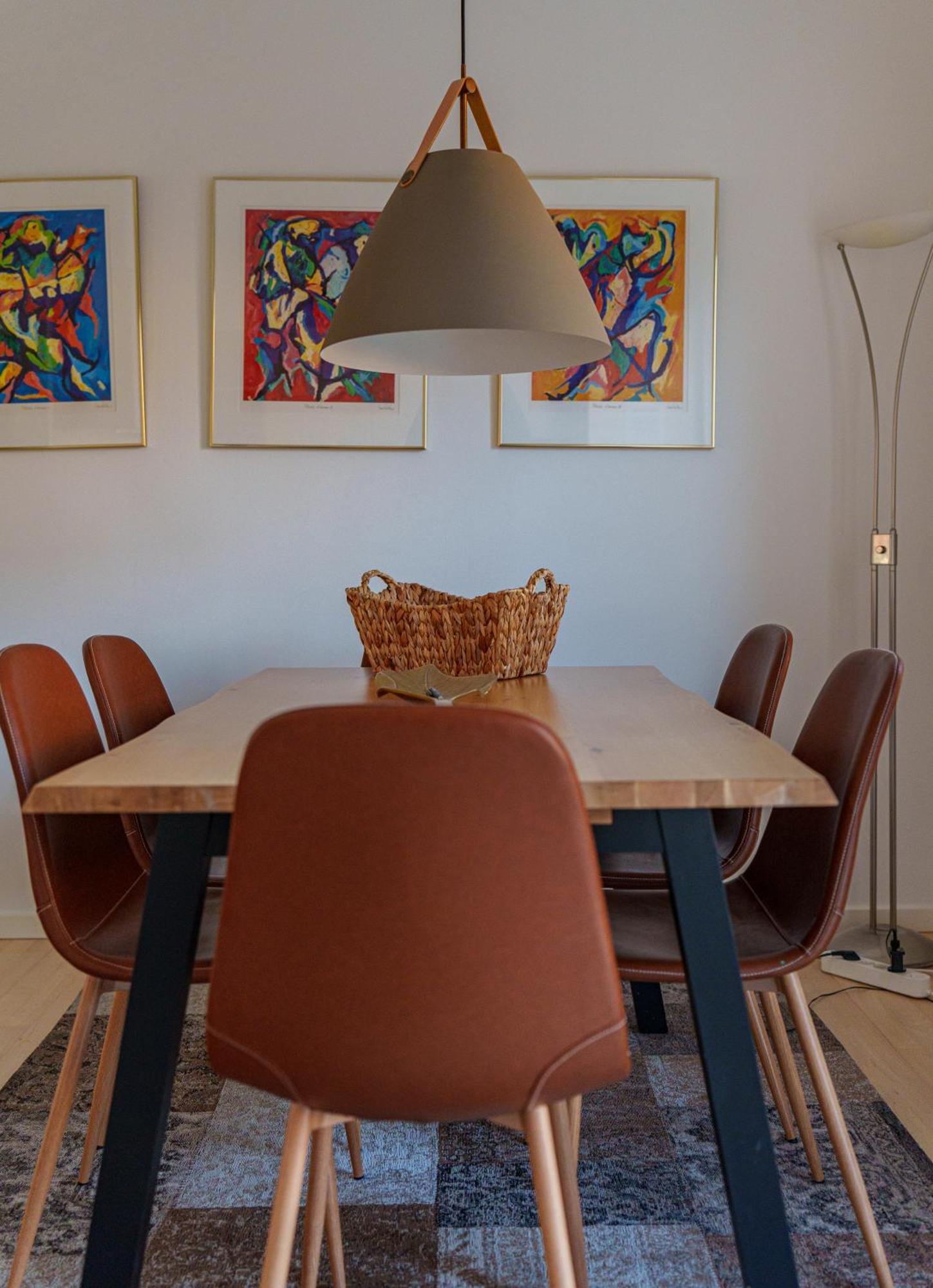 Leilighet Spacious & Comfortable Near Tivoli & Metro *