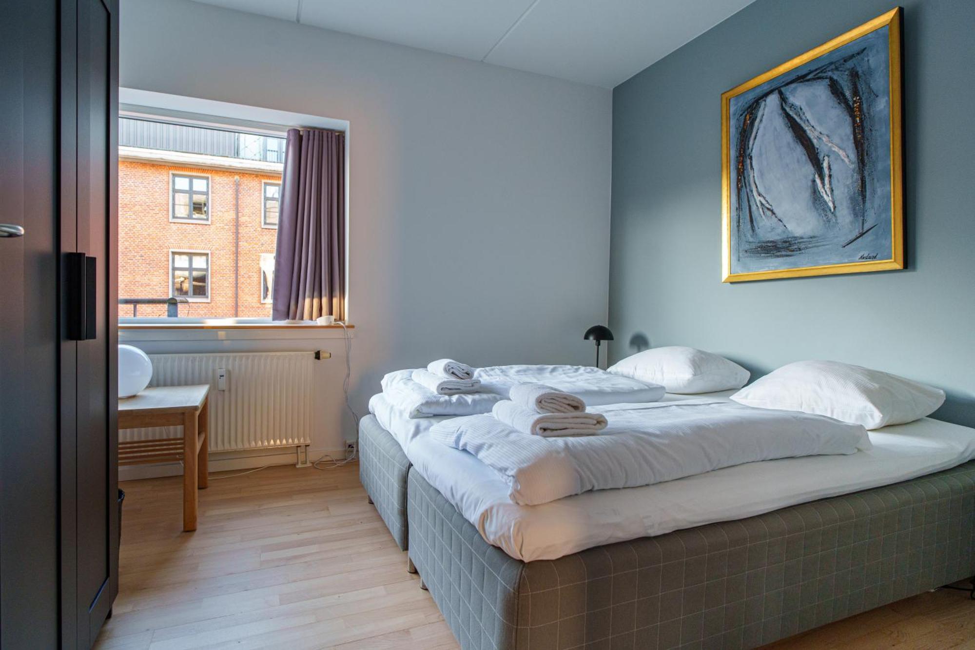Spacious & Comfortable Near Tivoli & Metro Leilighet København